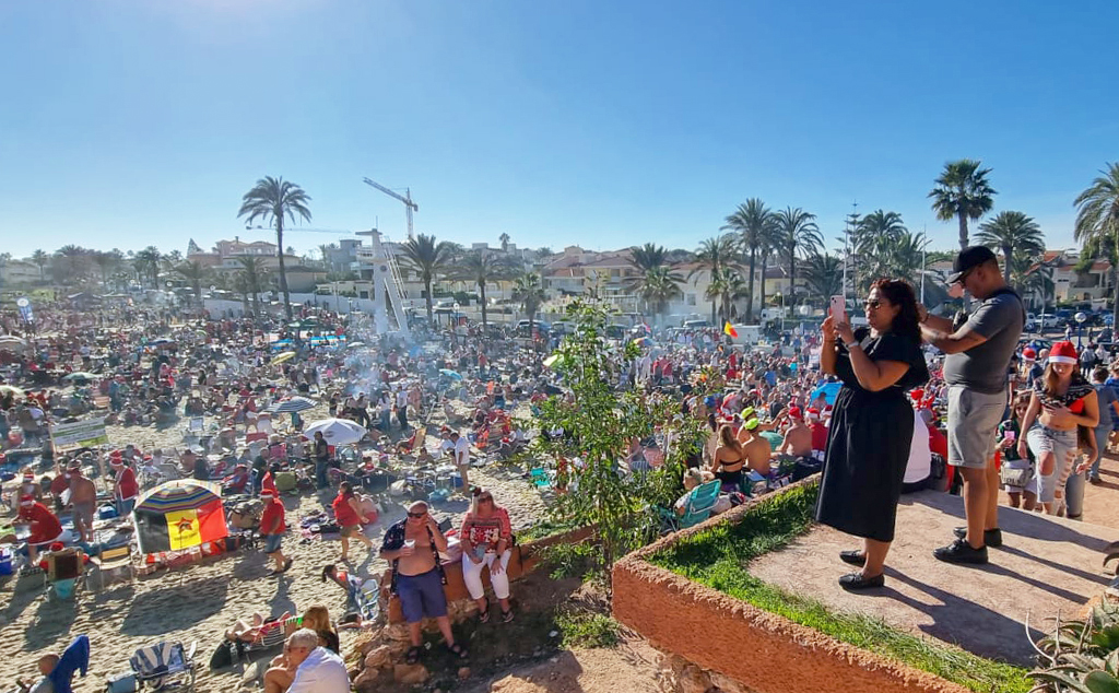 Christmas Day Beach Party in La Zenia