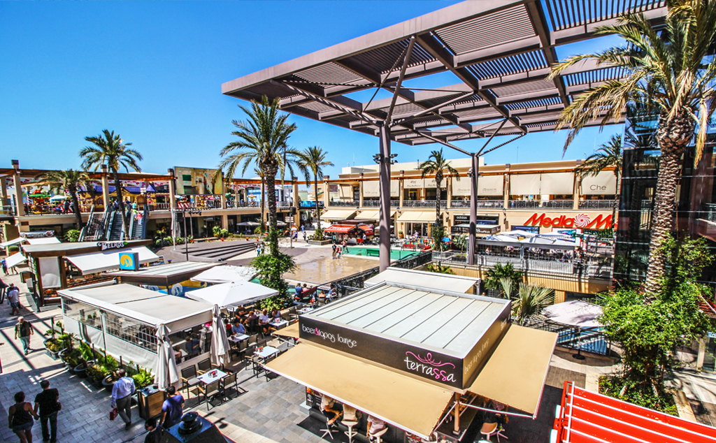 La Zenia Boulevard opening and closing times